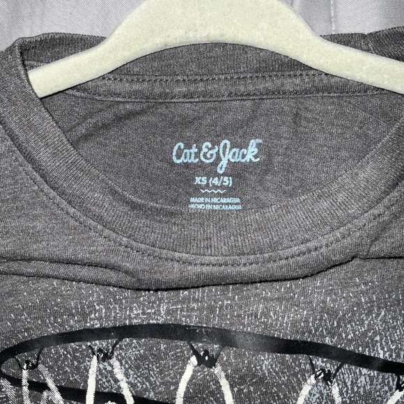 Cat & Jack boys t-shirt size XS 4/5 - Picture 3 of 4